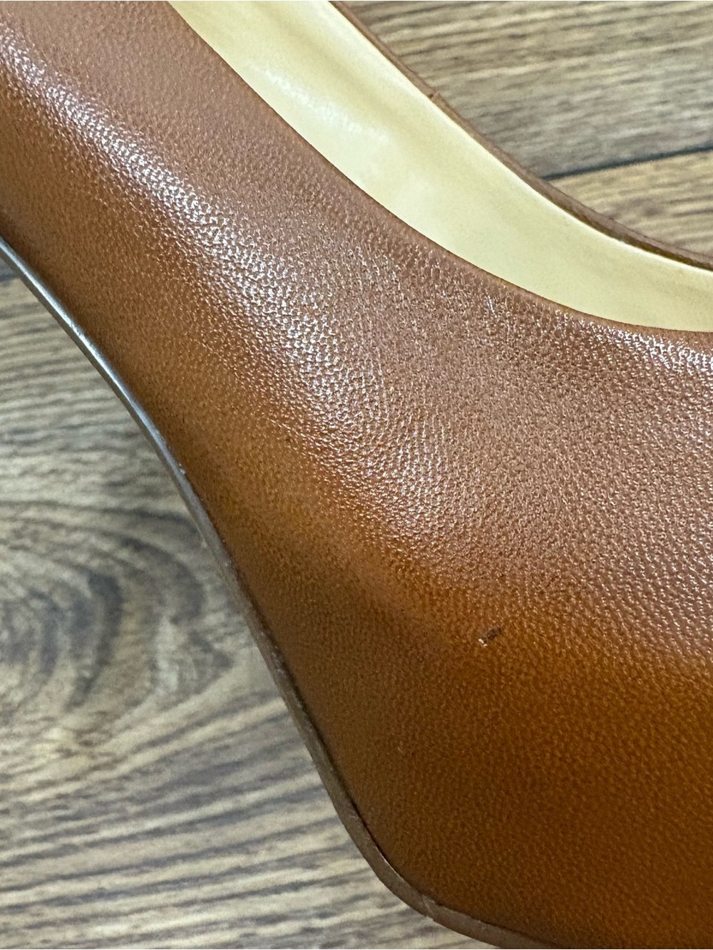 GUESS Cognac Leather Peep Toe Platform Pumps Heels Size 9 - Picture 10 of 11